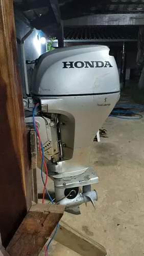 Motor de popa Honda 20 hp 4 tempos 