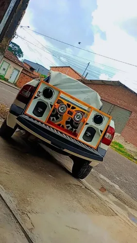 Vende-se som automotivo