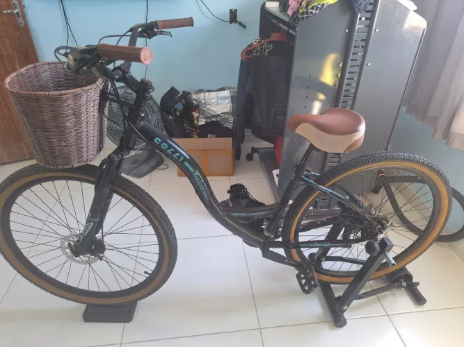 Tô vendendo bicicleta