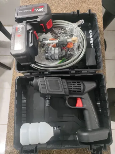 Lava jato portátil a bateria + maleta completo novo