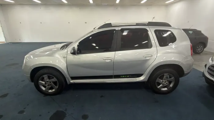 Renault Duster Dynamique 2.0 Hi-flex 16V Aut. 2014