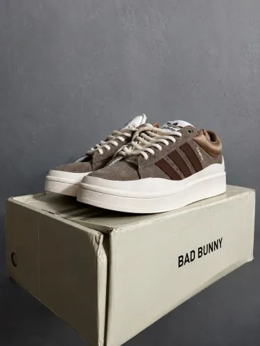 Adidas bad bunny marrom tamanho único 39 nunca usado