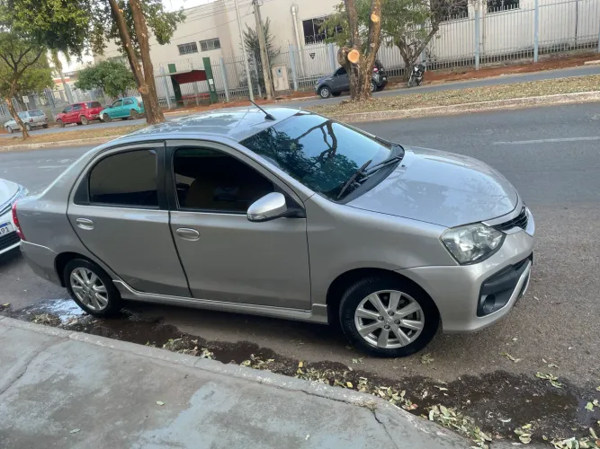 Toyota Etios XLS Sedan 1.5 Flex 16V 4P Aut. 2018