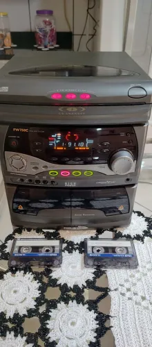 Central Mini system Philips fw 750C Aiwa Sony Philips jvc cce Sharp gradiente Panasonic