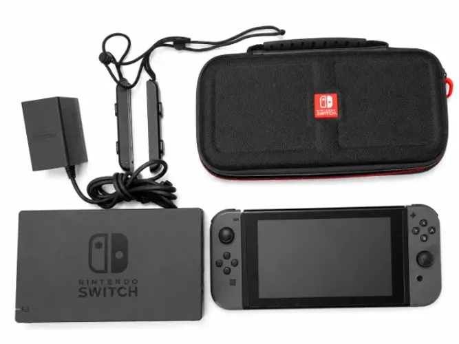 Nintendo Switch V1 Hac-001 Completo + Caixa + 2 Controles Licenciados + Dock Original (Usa