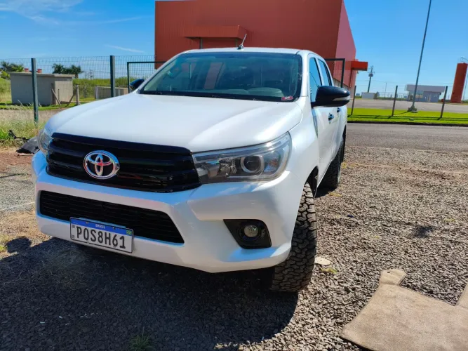 Toyota Hilux CD SRX 4X4 2.8 TDI 16V Diesel Aut. 2018