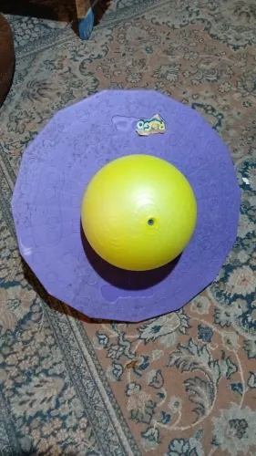 Brinquedo Pogobol estrela.