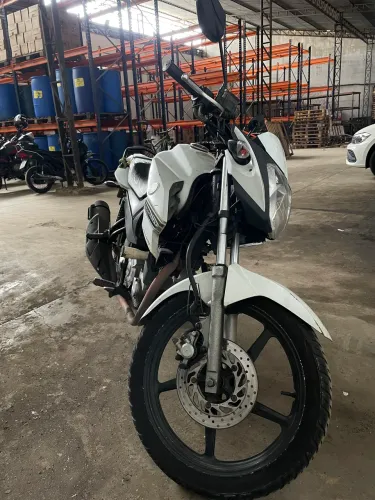 Fazer 150 flex em boas condições 
