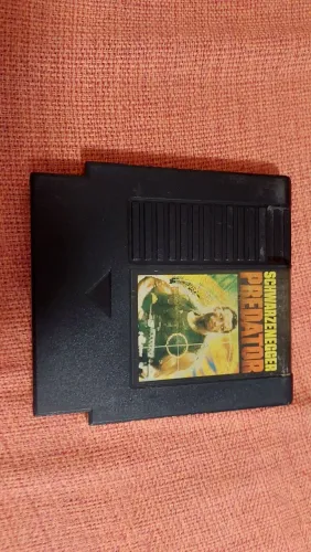 CARTUCHO ANTIGO GRADIENTE PREDATOR SCHWARZENEGGER ANTIGO GAME FITA SÓ VENDA NÃO TROCO