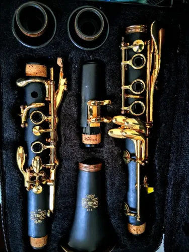 Clarinete moresky E111