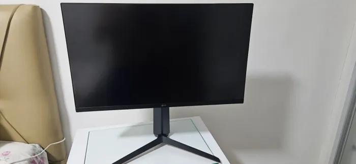 Monitor LG Ultragear 144hz 27" IPS FHD 1ms