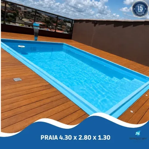 Piscina em fibra de vidro nas medidas de 4.30 x 2.80 x 1.30 modelo praia!