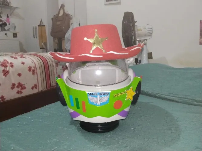 Balde filme Toy Story 5
