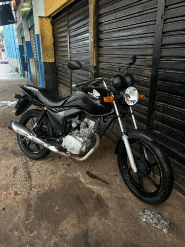 Cg fan 125 2010 em dias