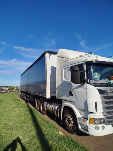 Conjunto Scania engatado Sider