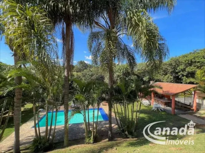 Casa Terrea Com 4 Dormitorios Sendo 2 Suites, Com Gourmet, Piscina e Vista!