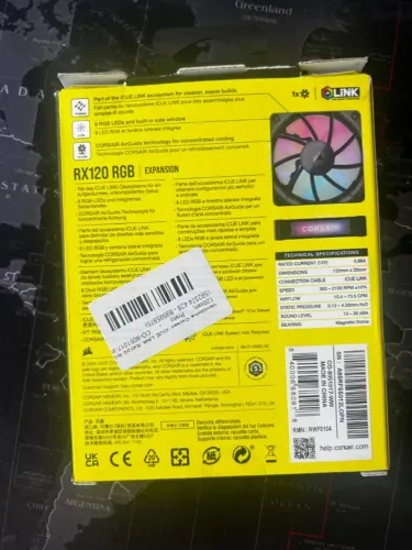 O item selecionado é a ventoinha para gabinete Corsair iCUE LINK RX120 RGB Expansion de 12