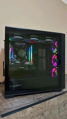 Gabinete Gamemax Siege Mid Tower