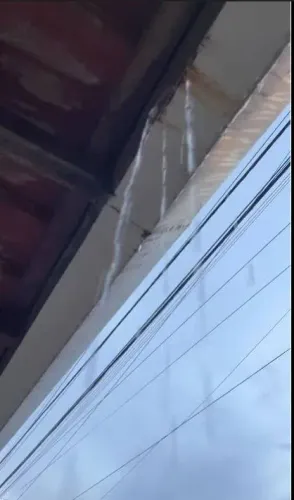 CALHAS E VAZAMENTOS NO TELHADO