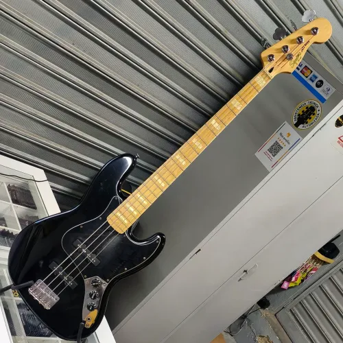 Baixo Squier jazz bass vintage modified