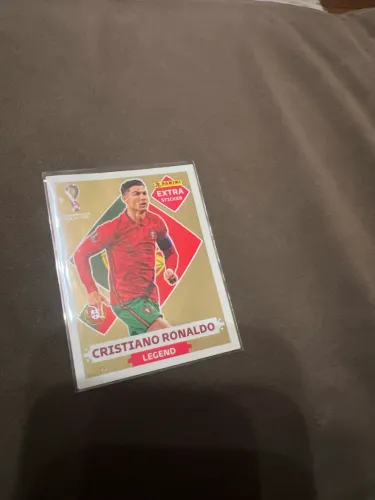 2022 figurinha do Cristiano Ronaldo de ouro 