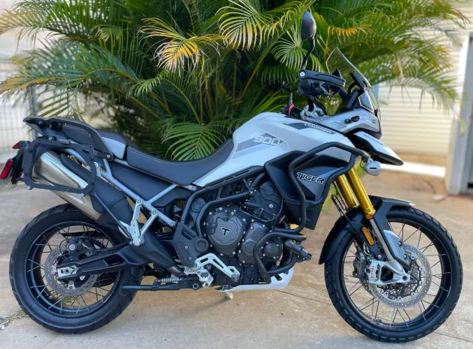 TRIUMPH TIGER 900 RALLY