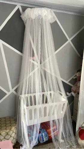 Mine berço com dorcel e mosquiteiro 250