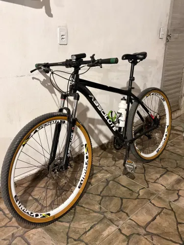 Bicicleta ABSOLUTE NERO 5