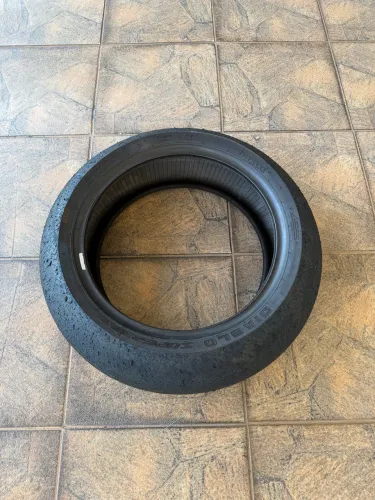Pneu Slick Pirelli Diablo Superbike SC1 200/65-17