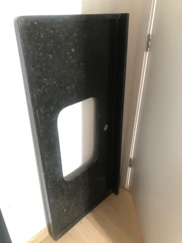 Pia para cozinha de mármore preto