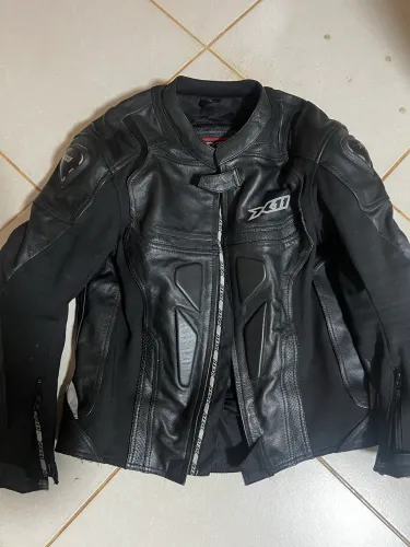 Macacão Moto X11