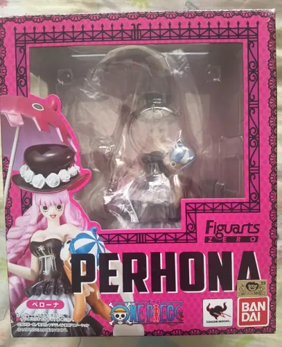 Action figure one piece perona