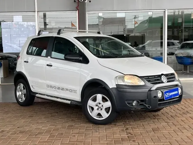 Volkswagen Crossfox 1.6 MI Total Flex 8V 5P 2006