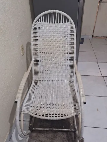 Cadeira de balanço.
