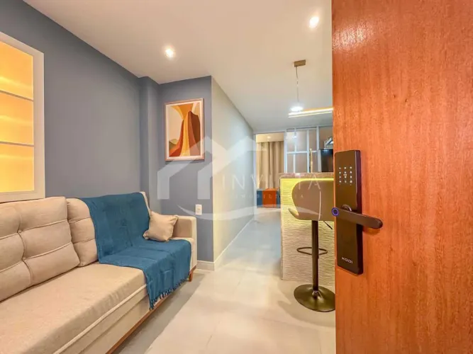 Loft Totalmente Reformado e Mobiliado Próximo ao Metrô Carioca