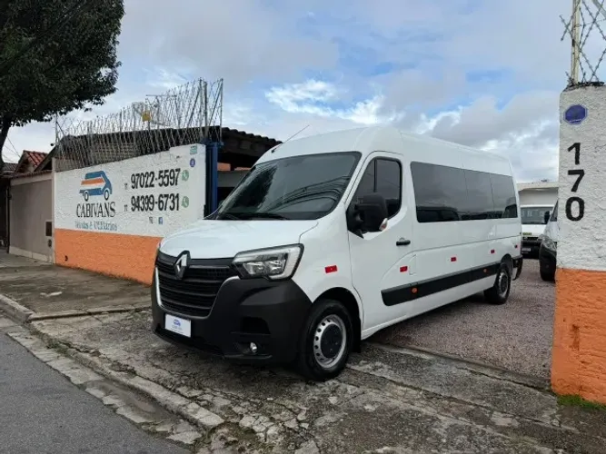 Renault Master 2.3 DCI Executive Longo 16L Dies 2024