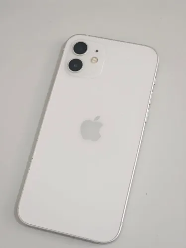 iPhone 12