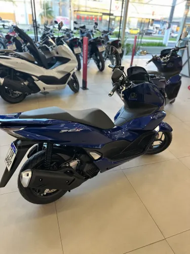 HONDA PCX 160 ABS 26/27 EMPLACADA 0KM!