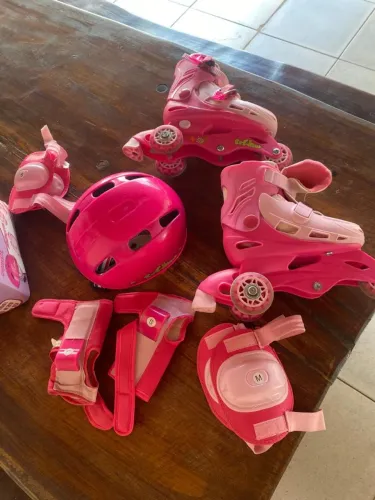 Oportunidade, patins( meu primeiro patins) novinho.