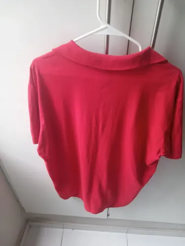 Polo vermelho