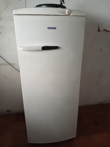 Geladeira consul