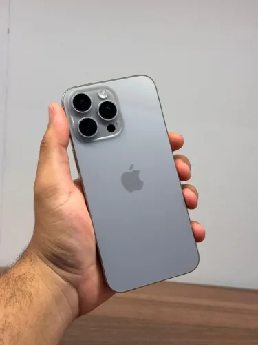IPhone 15 Pro Max 1TB - Impecável