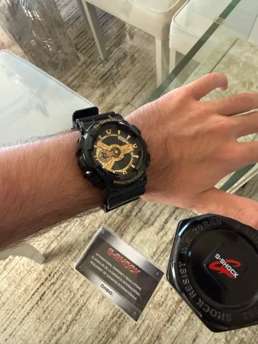 Relógio G-Shock Preto/Dourado