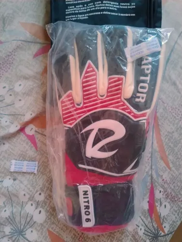 Luva de goleiro profissional 