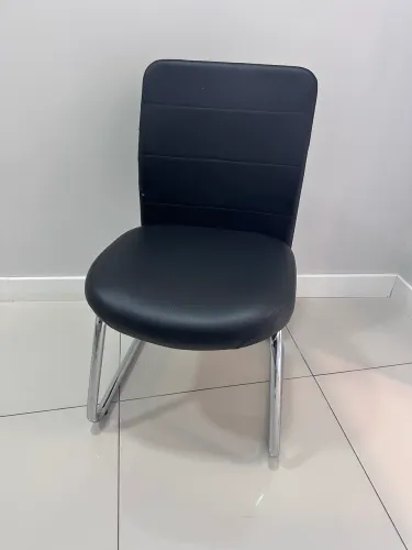 Cadeira Preta