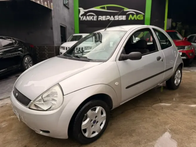 Ford KA+ 2005