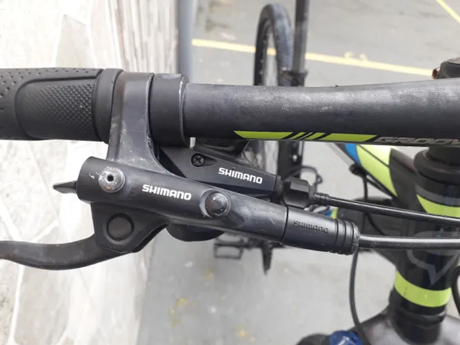 Vendo bicicleta GROOVE aro 29 tamanho 17 c/ NF