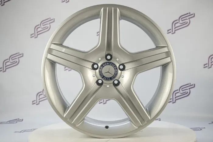Jogo De Rodas Mercedes AMG Prata 5x112 - 19x8,5 e 19x9,5