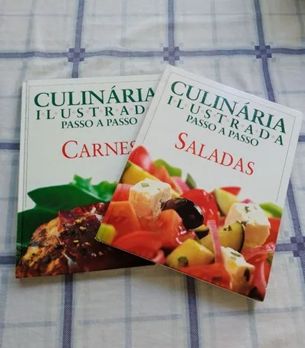 2 livros antigos de culinária capa dura