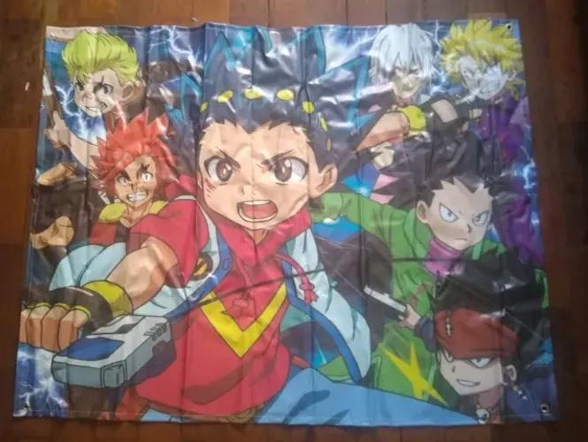 Painel e personagens de mesa de aniversário - Bayblade Burst